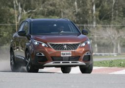 Peugeot 3008 GT Line HDi 1.6 AT 1