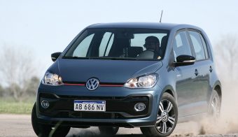 Volkswagen Up Pepper 1.0 MT 1