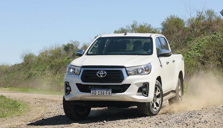 Toyota Hilux 1