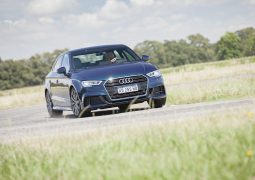 Audi A3 2.0T Sedán 11