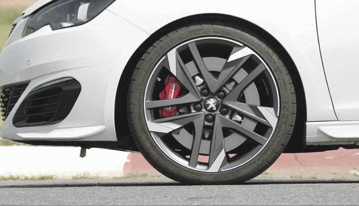 Peugeot 308 S GTi 11 e1555369781783