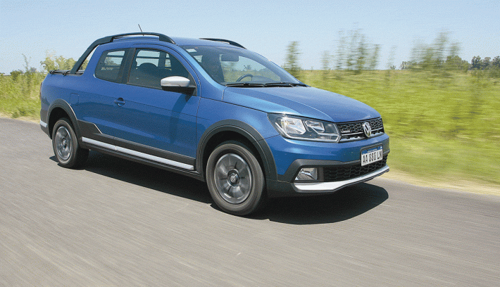 VW Saveiro Cross 9