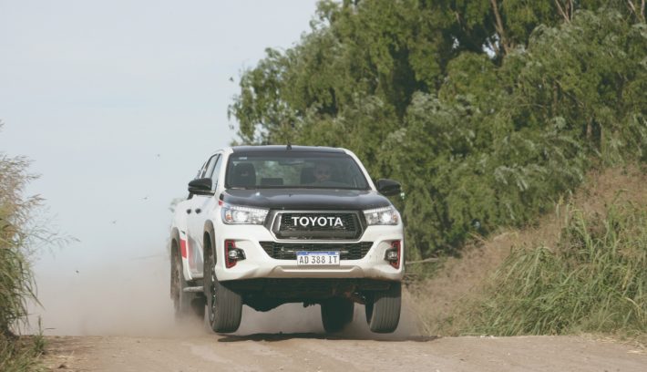 salto hilux GR