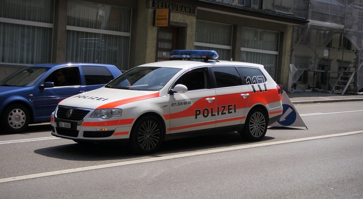 policía de suiza