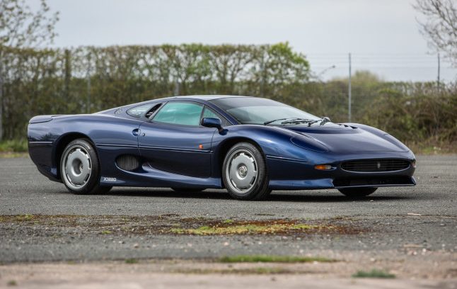 1995 Jaguar XJ220