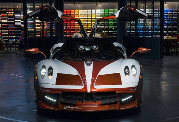 Pagani Hypercars Oltre