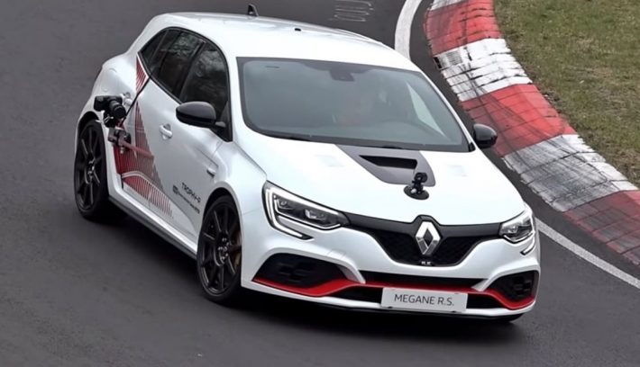 renault megane rs trophy r 0419 01 1440x655c