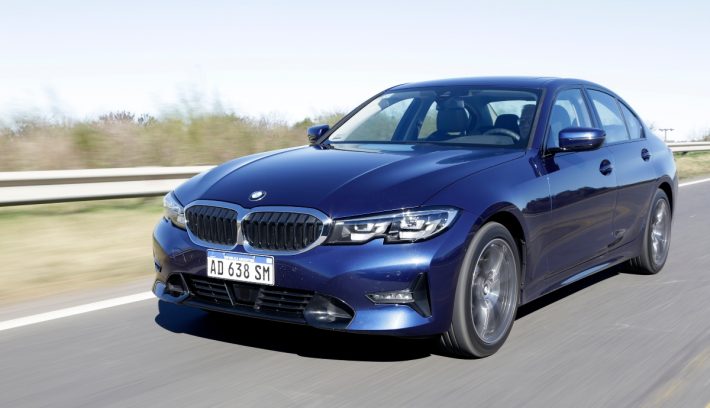 BMW 330i