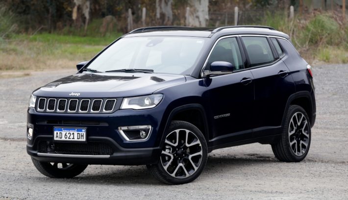 Jeep Compass estatica e1597977912961