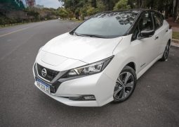 APERTURA Nissan Leaf