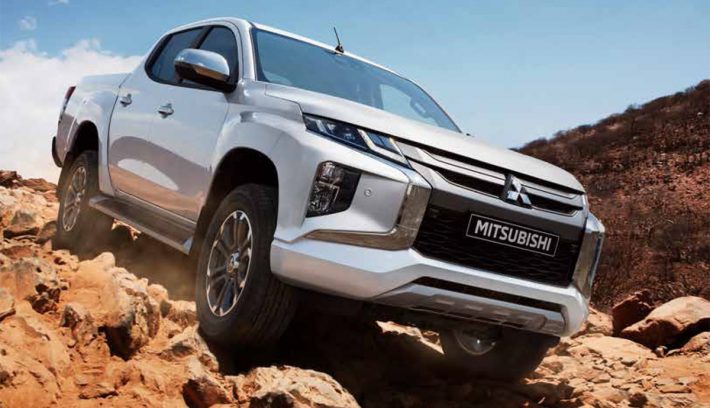 LANZAMIENTO MITSUBISHI L200 2