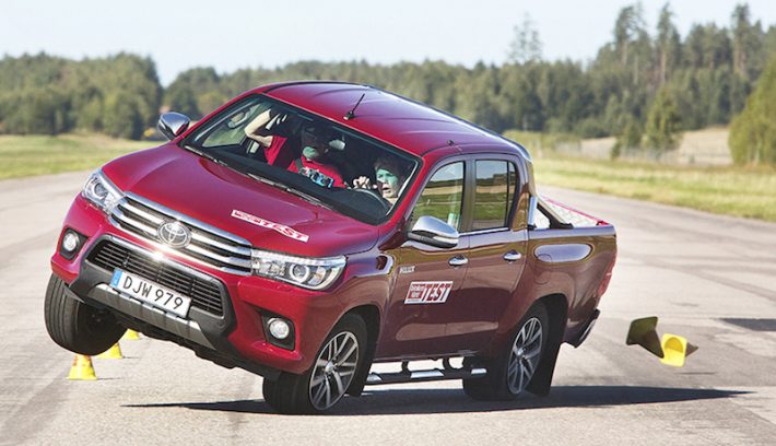 TOYOTA HILUX ALCE