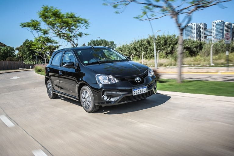 Estos son los 5 autos más baratos con caja automática