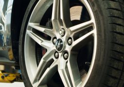 Ford tuerca 3D 4