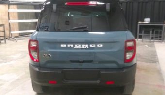 FORD BRONCO 3