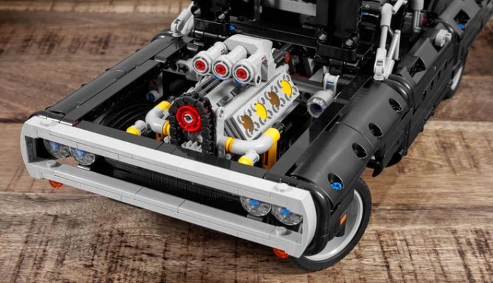 lego dodge charger 110 1585344663
