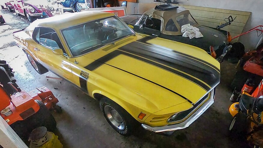  Este increíble Mustang estuvo parado ¡50 años!