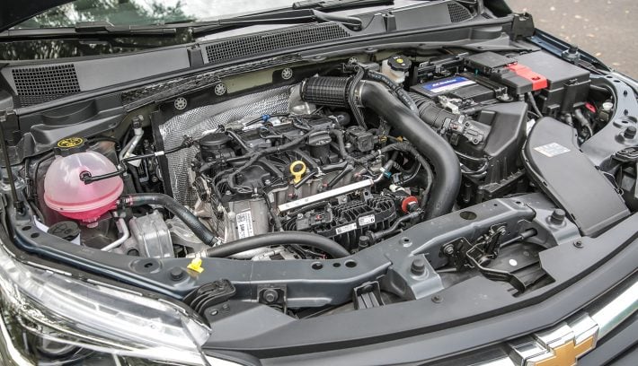 super test chevrolet onix 4