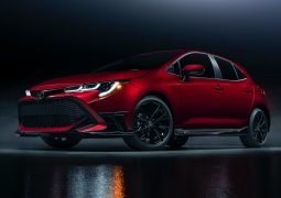2021 Toyota Corolla Hatchback Special Edition US spec 1