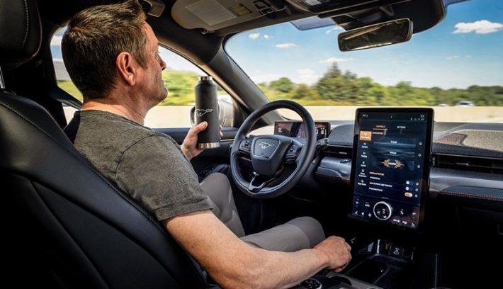 Ford Mustang Active Drive Assist