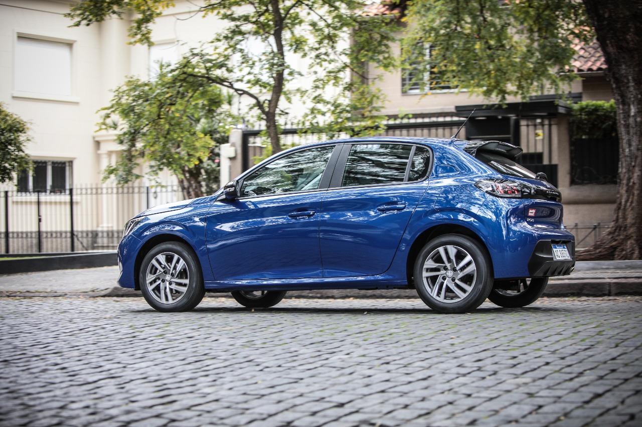 Prueba: Peugeot 208 nacional, el más esperado 6 peugeot 208 4