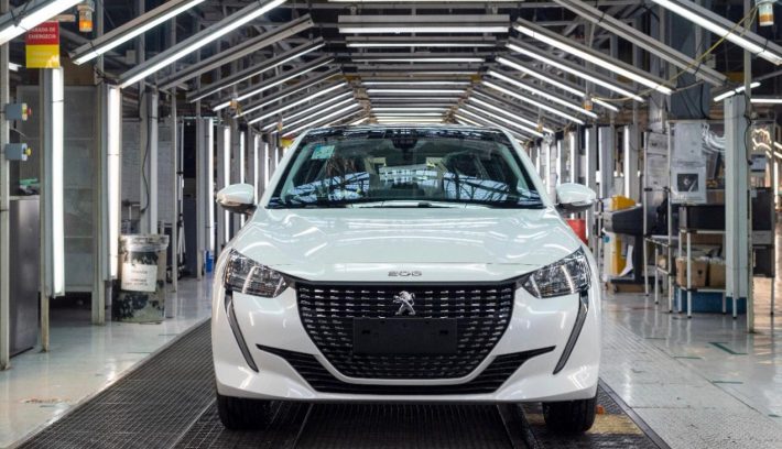 peugeot 208 nacional 9