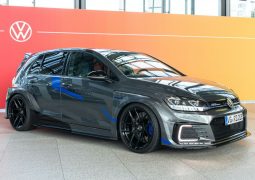 VW Golf GTE HyRACER Concept 2 e1598020842397