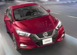 NISSAN VERSA 8