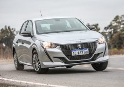 PEUGEOT 208 LIKE 13 e1599747943608