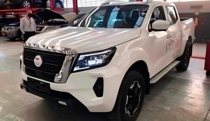 NISSAN FRONTIER