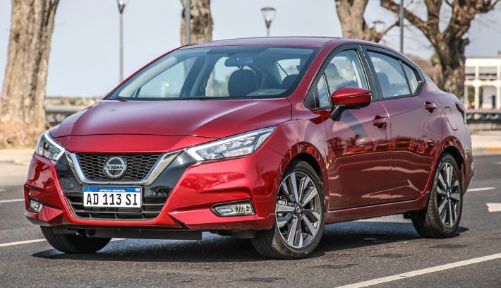 NISSAN VERSA