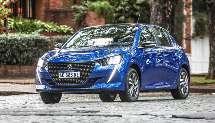 Peugeot 208 Feline