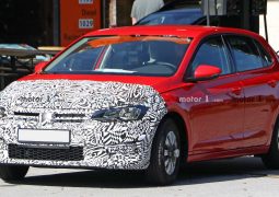 VW POLO 2022 4