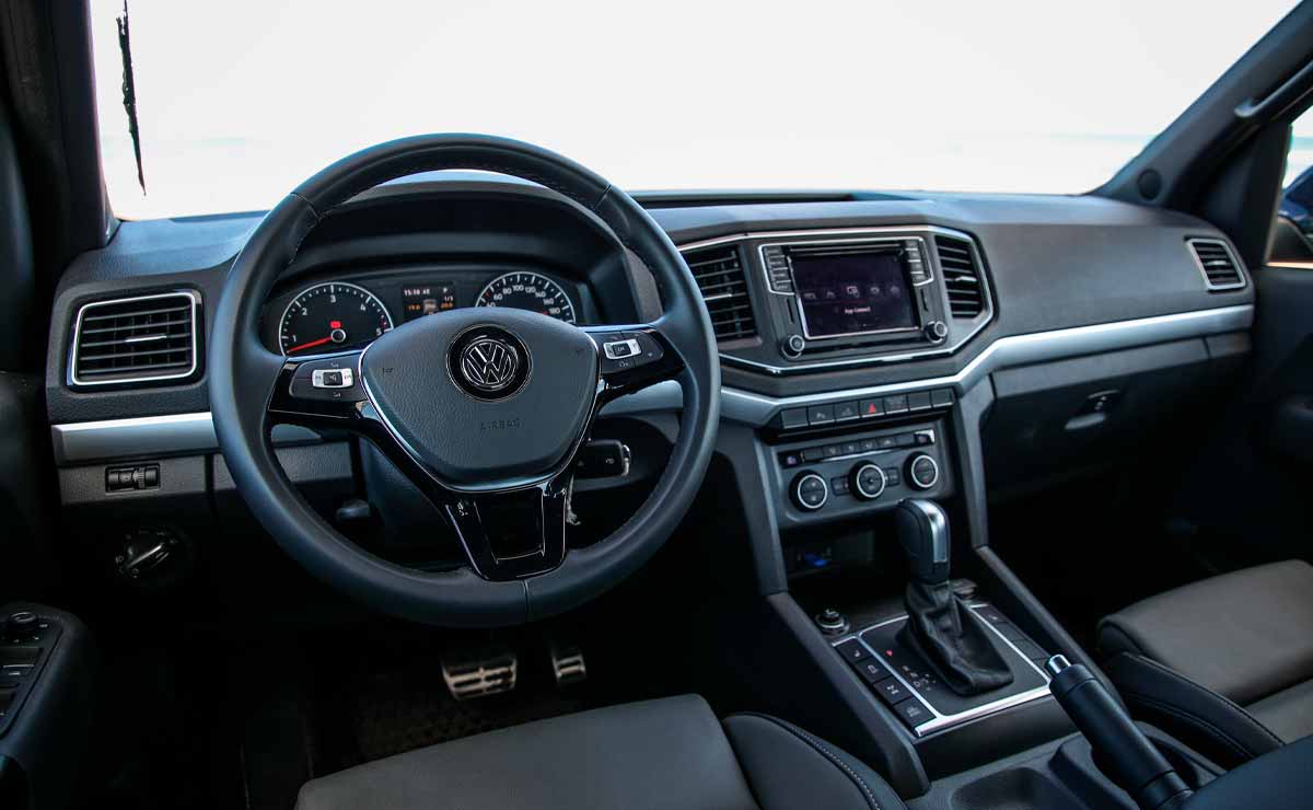 Volkswagen-Amarok-Interior