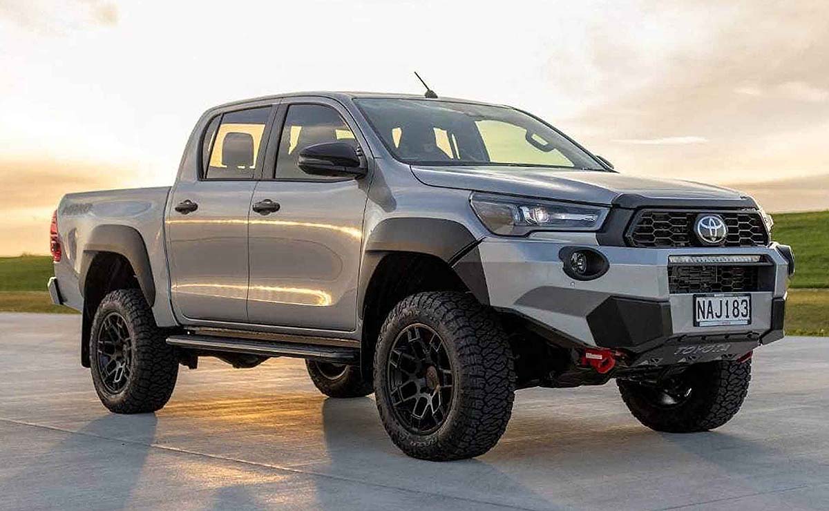 Toyota Hilux MAKO