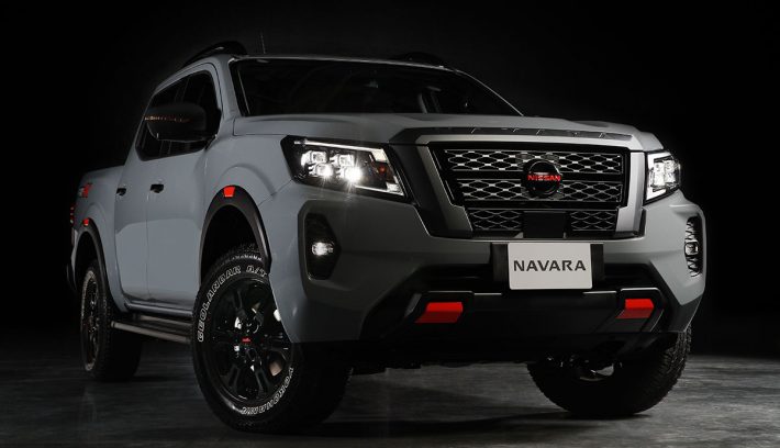 NISSAN FRONTIER 2021