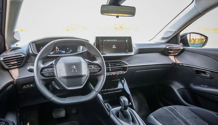 PEUGEOT 208 PLANCHA 1