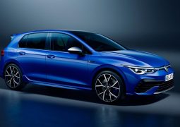 VOLKSWAGEN GOLF R