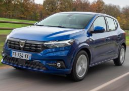 RENAULT SANDERO