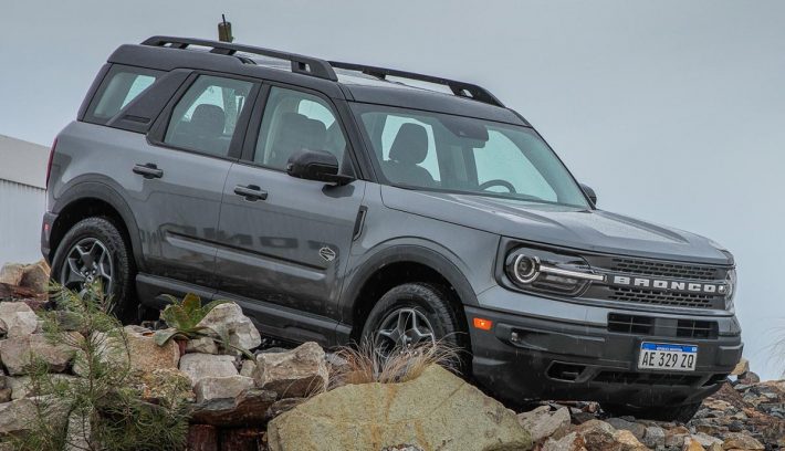FORD BRONCO SPORT