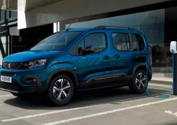 PEUGEOT E-RIFTER 2021