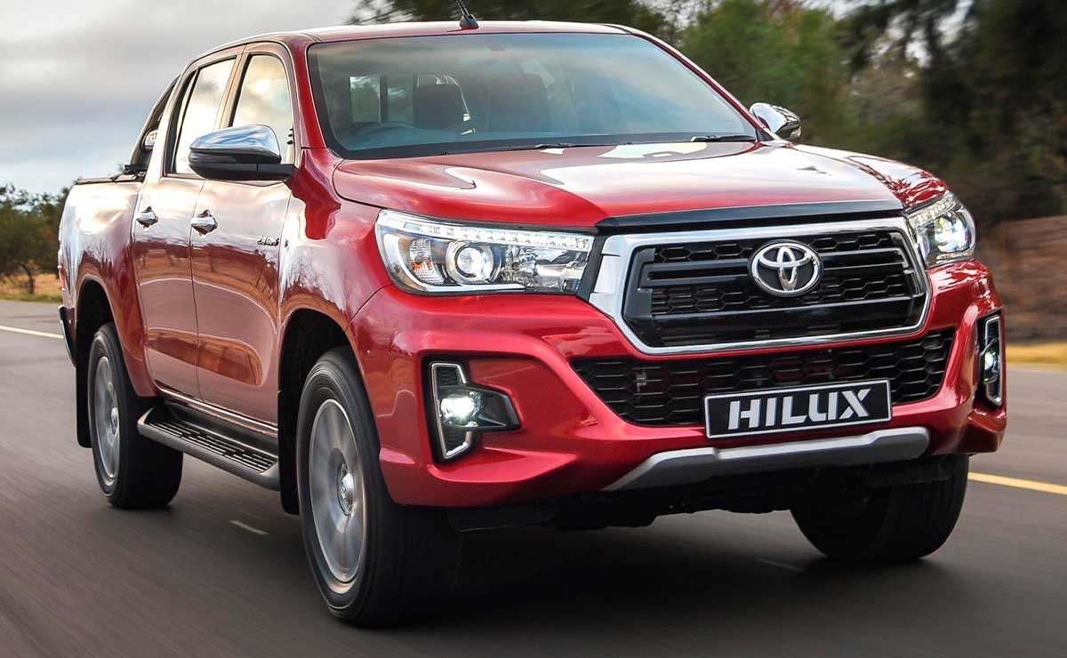 La evolución de la Toyota Hilux: así fue cambiando su diseño 13 TOYOTA-HILUX-11-GEN
