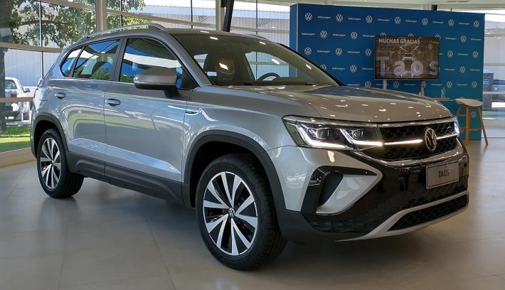 VOLKSWAGEN TAOS HIGHLINE