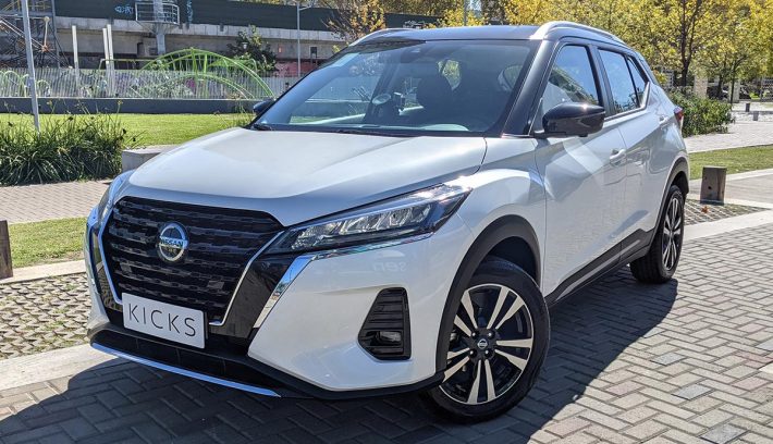 NISSAN KICKS 2021 2