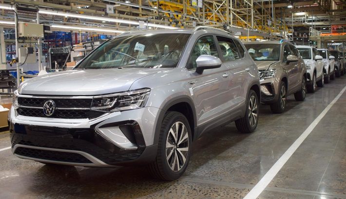 VOLKSWAGEN TAOS