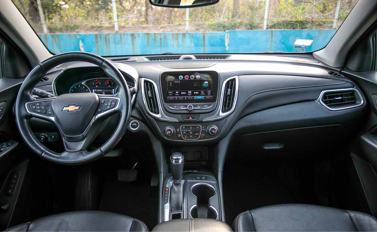 Chevrolet-Equinox-interior