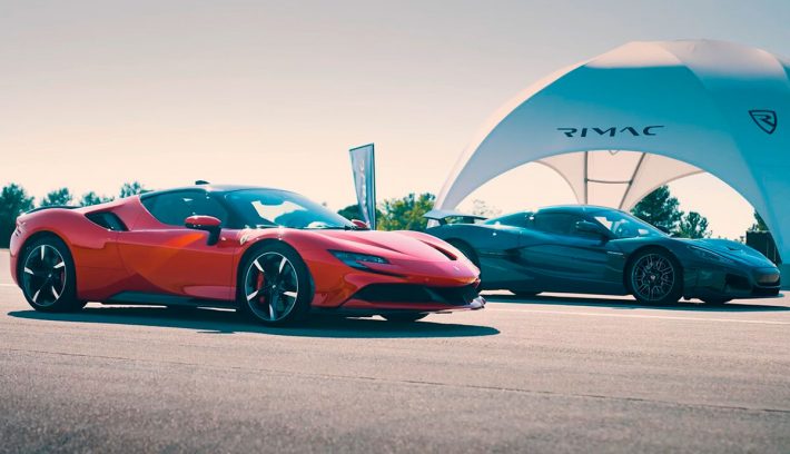FERRARI SF90 VS RIMAC NEVERA