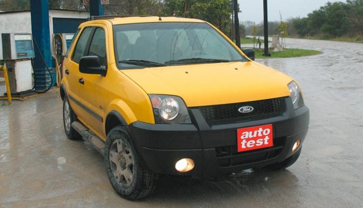 FORD-ECOSPORT-2004-FRENTE