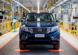 Nissan-Frontier-trompa