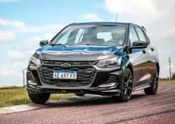 Chevrolet-Onix-RS-trompa-2